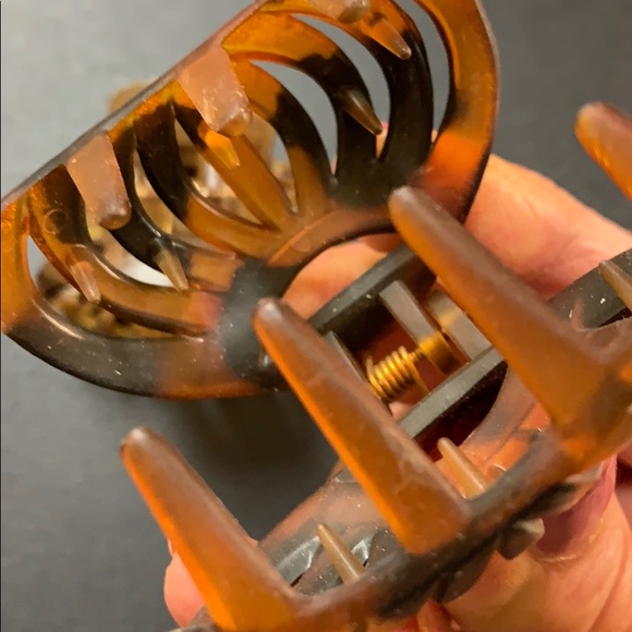 Pair of Hair Claws Clamps 2.25 x 1.75 - Picture 7 of 8